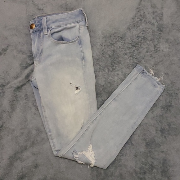 American Eagle Outfitters Denim - 4/$24 American Eagle Outfitters Ankle Jean's sz 2